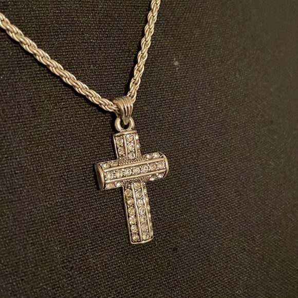 NWOT Rhinestone Cross ❤️ - Picture 2 of 3
